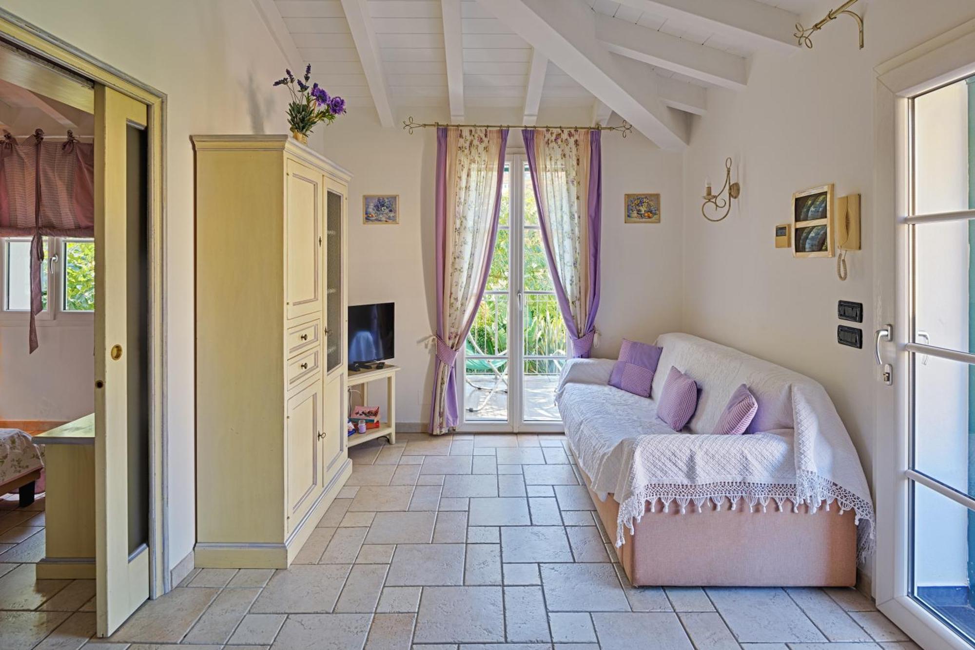 Casa Vacanze Nel Giardino Di Renzo Imperia Eksteriør billede