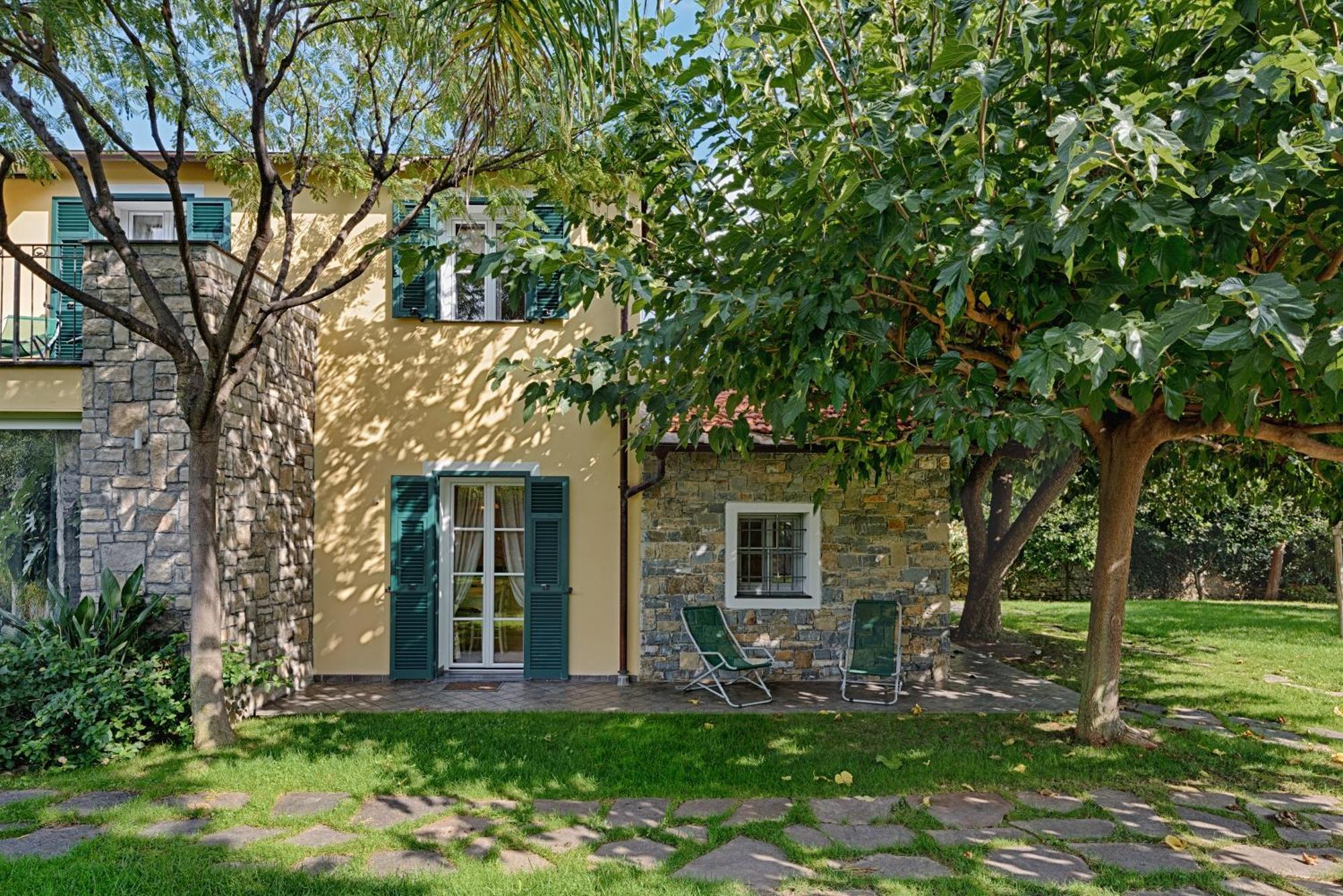 Casa Vacanze Nel Giardino Di Renzo Imperia Eksteriør billede